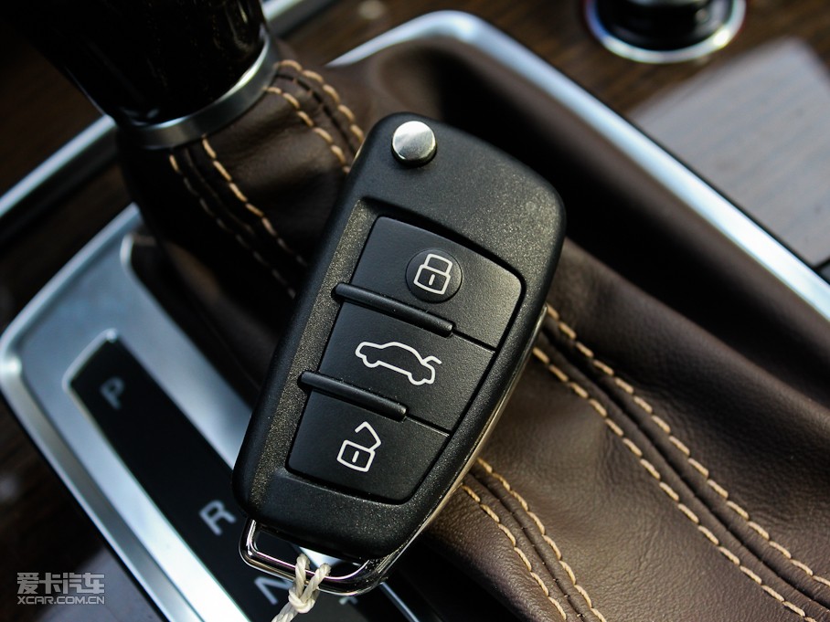 2011WQ7 3.0TFSI ͵͹ʰ