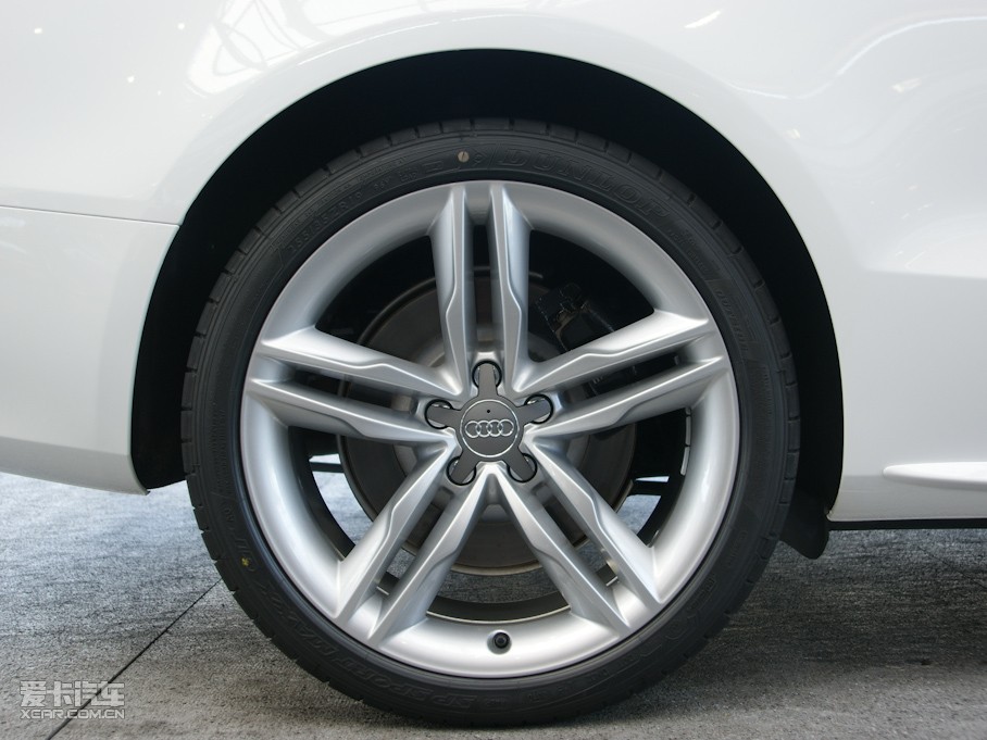 2010WS5 Cabriolet 3.0T Cabriolet