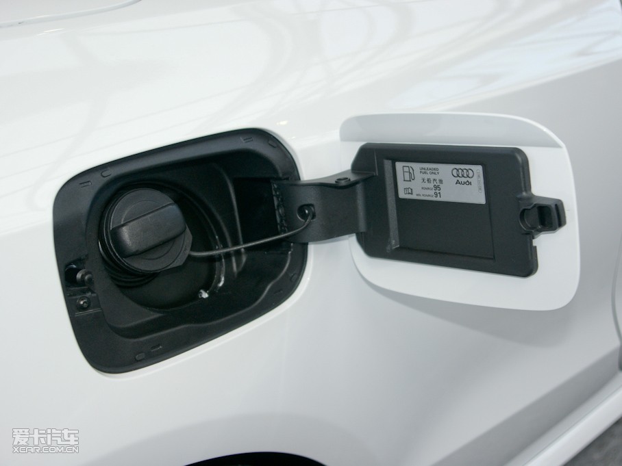 2010WS5 Cabriolet 3.0T Cabriolet