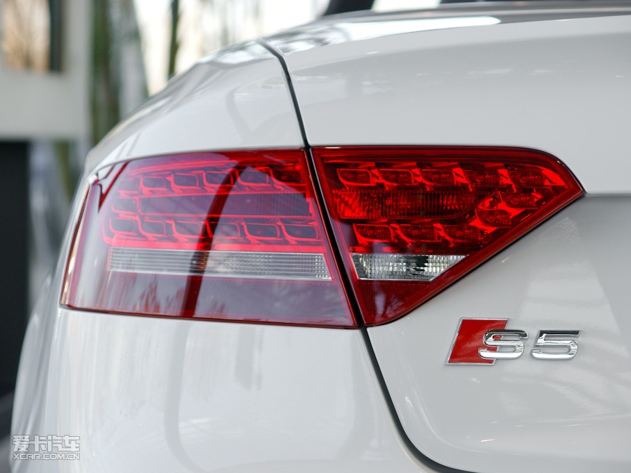 2010WS5 Cabriolet 3.0T Cabriolet