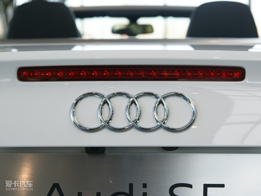 2010WS5 Cabriolet 3.0T Cabriolet