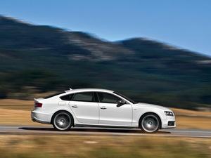 2010款3.0T Sportback 整体外观