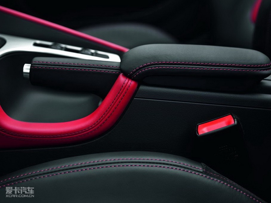 2011WTTS Roadster Roadster 2.0TFSI