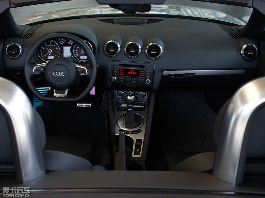 2011WTT Roadster 2.0TFSI Roadster