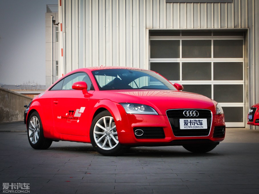 2011WTT Coupe 2.0TFSI Coupe