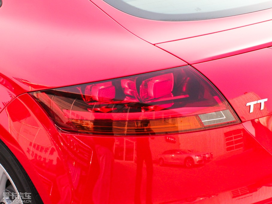 2011WTT Coupe 2.0TFSI Coupe