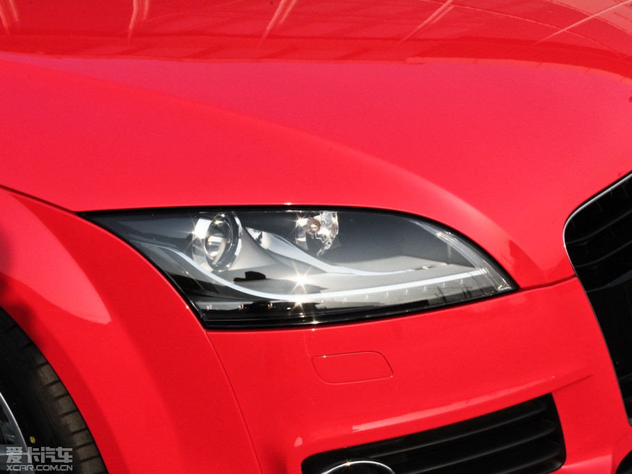 2011WTT Coupe 2.0TFSI Coupe