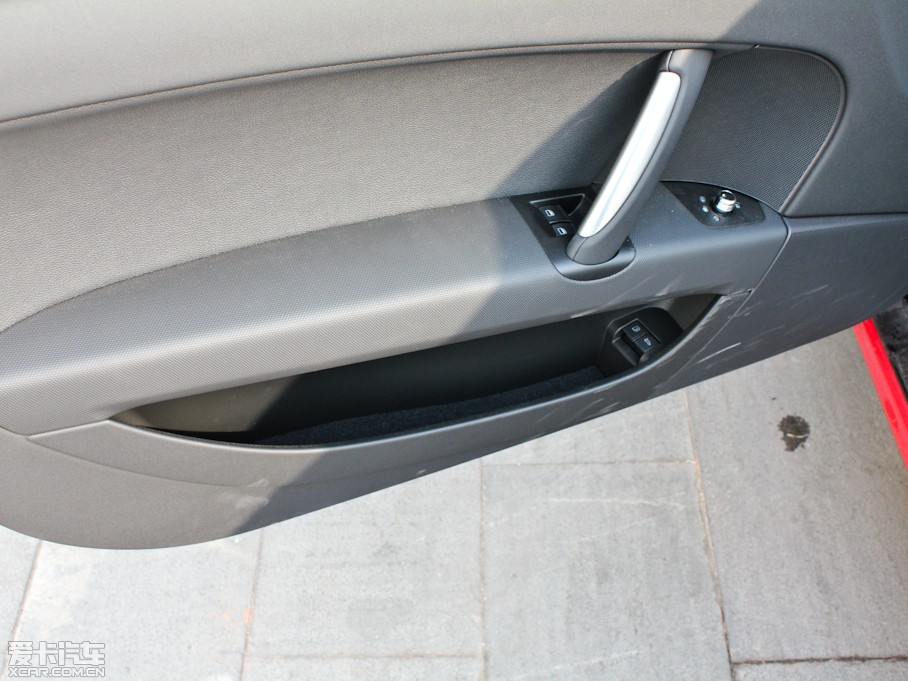 2011WTT Coupe 2.0TFSI Coupe