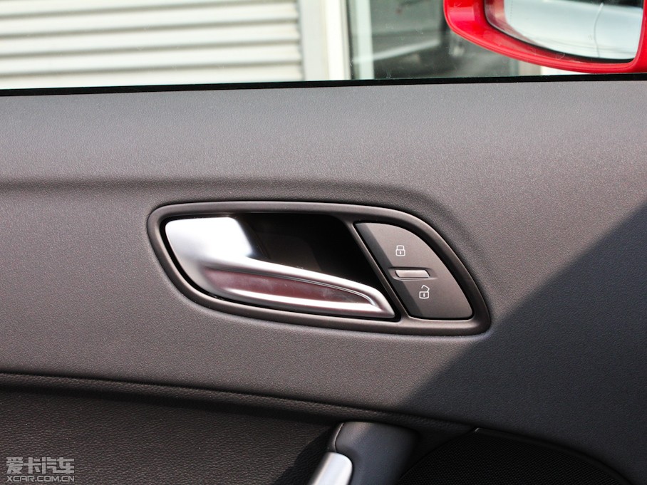 2011WTT Coupe 2.0TFSI Coupe