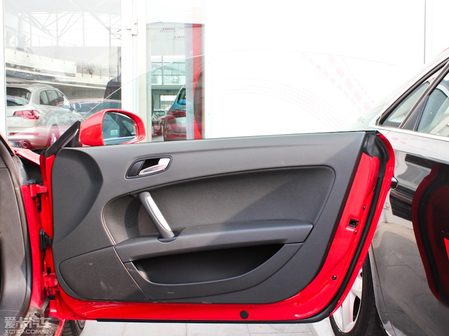 2011WTT Coupe 2.0TFSI Coupe