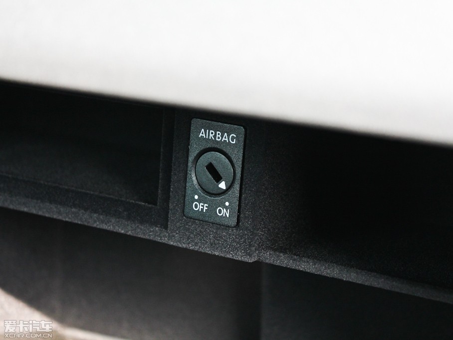 2011WTT Coupe 2.0TFSI Coupe