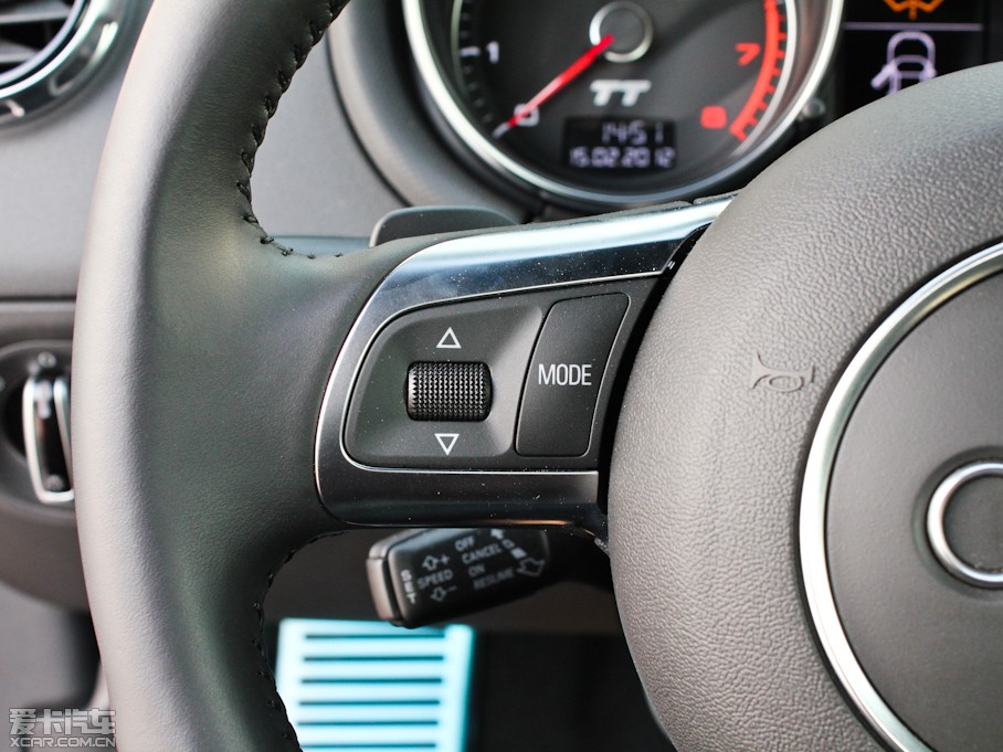 2011WTT Coupe 2.0TFSI Coupe