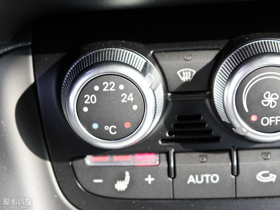 2011WTT Coupe 2.0TFSI Coupe