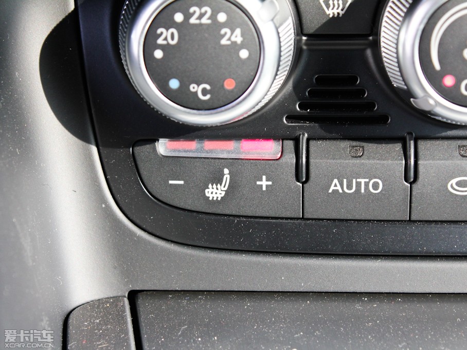 2011WTT Coupe 2.0TFSI Coupe