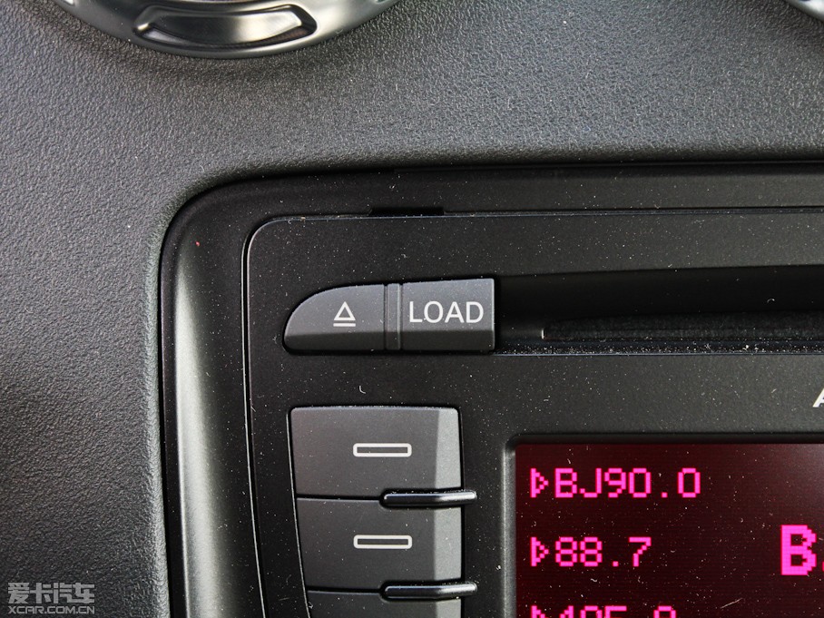 2011WTT Coupe 2.0TFSI Coupe