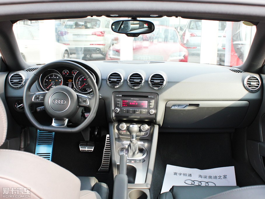 2011WTT Coupe 2.0TFSI Coupe