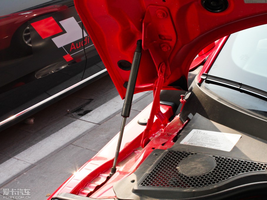 2011WTT Coupe 2.0TFSI Coupe