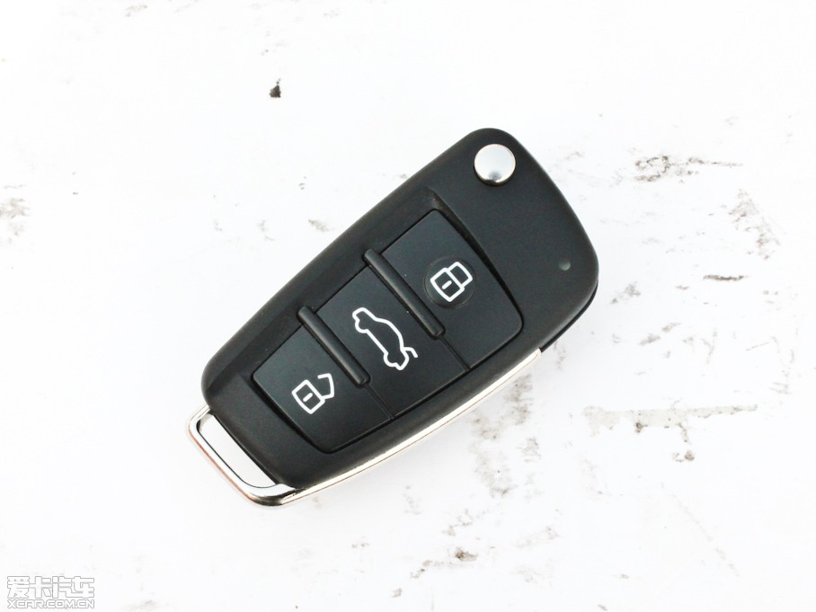 2011WTT Coupe 2.0TFSI Coupe