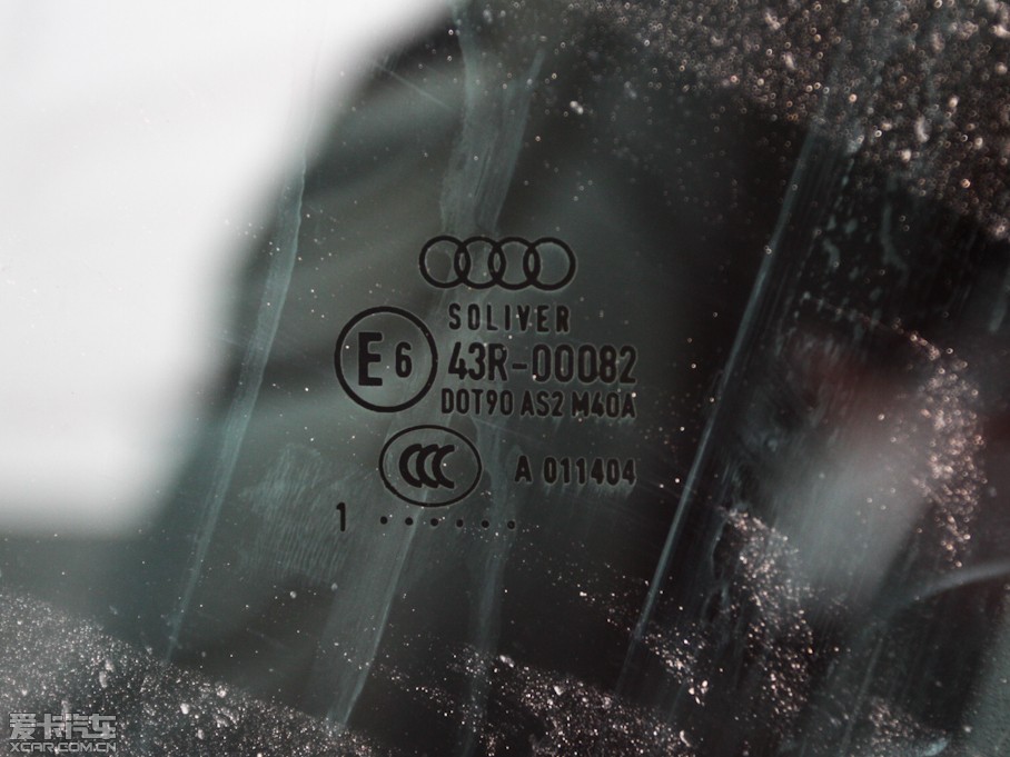 2011WTT Coupe 2.0TFSI Coupe