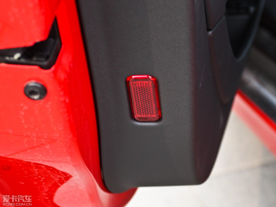 2011WTT Coupe 2.0TFSI Coupe