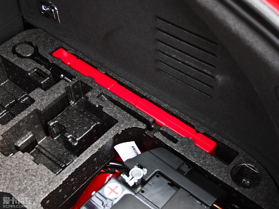 2011WTT Coupe 2.0TFSI Coupe