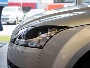 20112.0TFSI Roadster ^