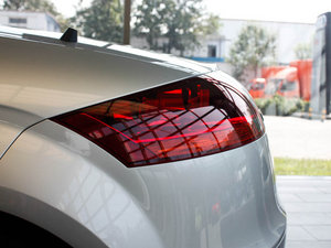 20112.0TFSI Roadster ^