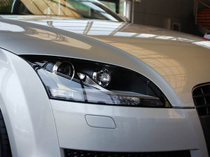 20112.0TFSI Roadster (x)(ji)^