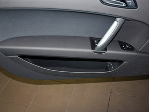 20112.0TFSI Roadster g