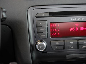 20112.0TFSI Roadster п؅^