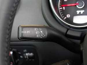 20112.0TFSI Roadster п؅^(q)