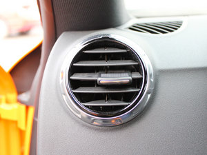 2011Coupe 2.0TFSI п؅^