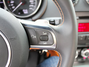 2011Coupe 2.0TFSI п؅^