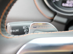 2011Coupe 2.0TFSI п؅^