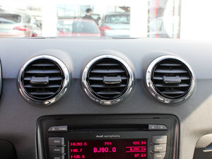 2011款2.0TFSI Coupe 空调出风口