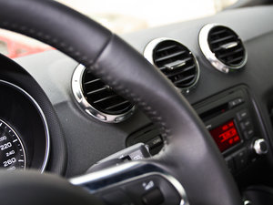 2011款2.0TFSI Coupe 中控区