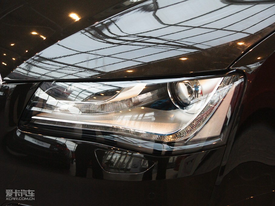 2011WA8 3.0TFSI F(245kW)