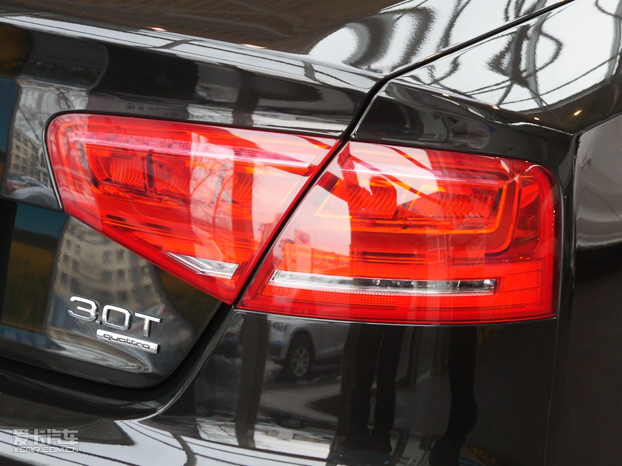 2011WA8 3.0TFSI F(245kW)