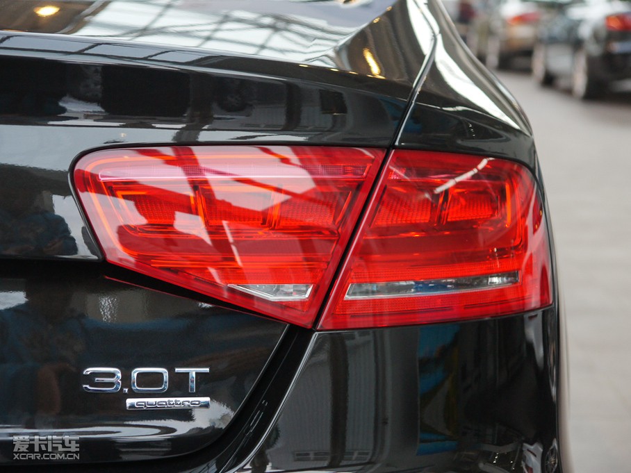 2011WA8 3.0TFSI F(245kW)