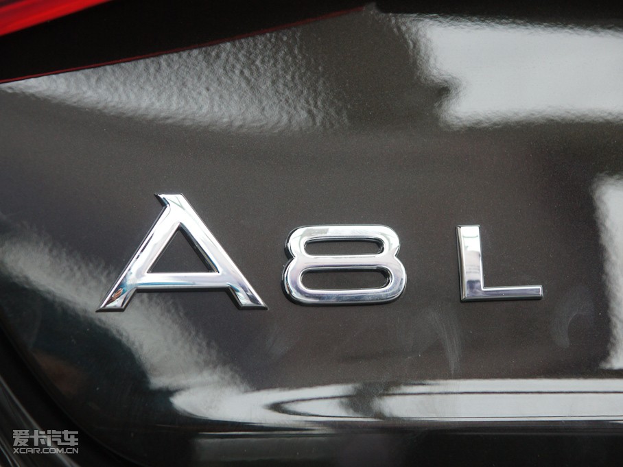 2011?yun)WA8 3.0TFSI F(245kW)