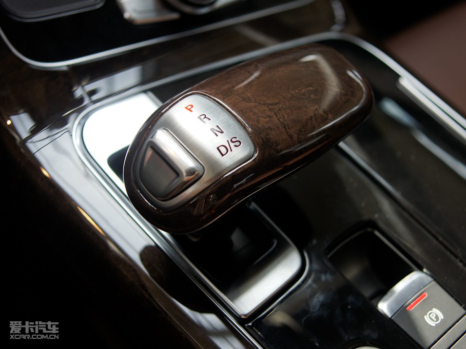 2011WA8 3.0TFSI F(245kW)