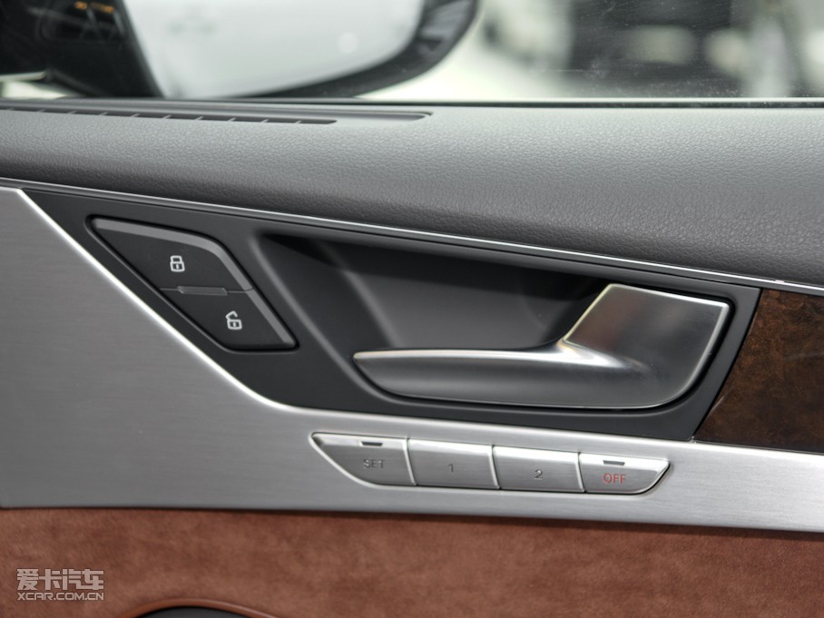 2011WA8 3.0TFSI F(245kW)