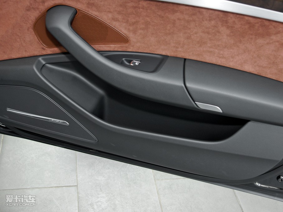 2011?yun)WA8 3.0TFSI F(245kW)