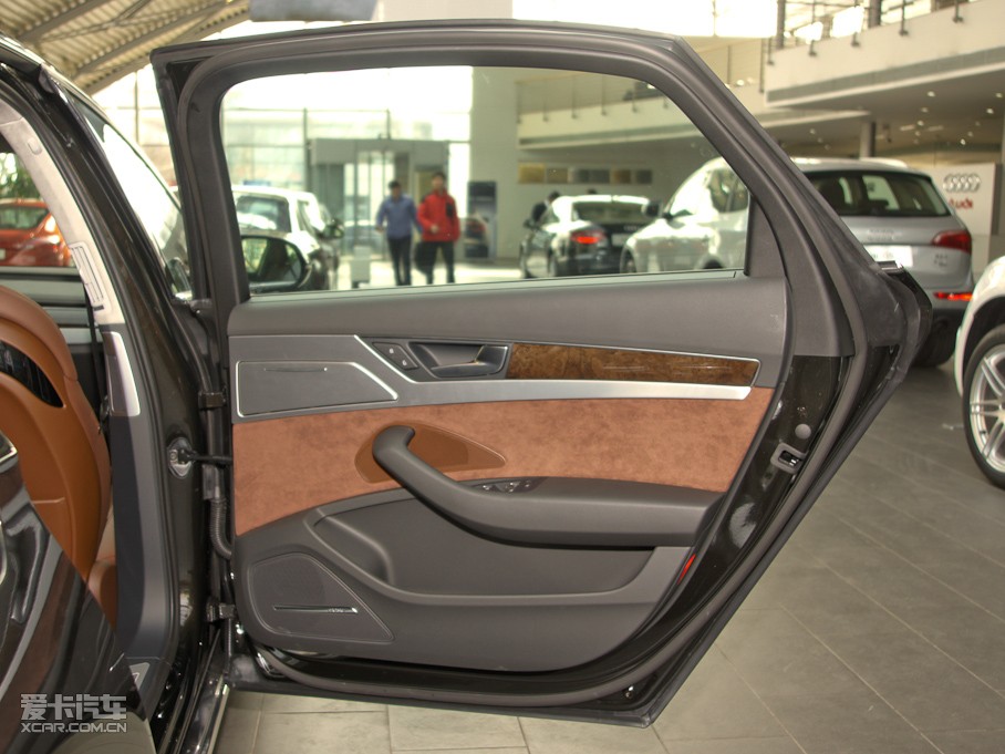 2011WA8 3.0TFSI F(245kW)