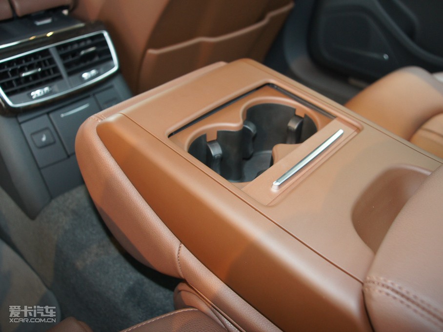 2011WA8 3.0TFSI F(245kW)