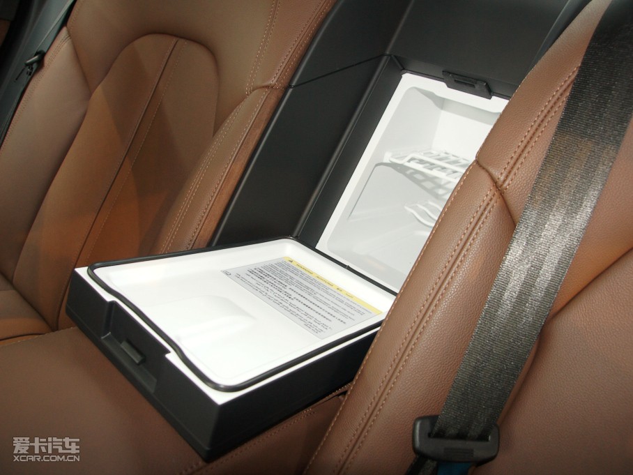 2011WA8 3.0TFSI F(245kW)