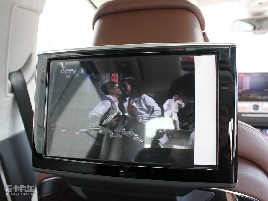 2011?yun)WA8 3.0TFSI F(245kW)