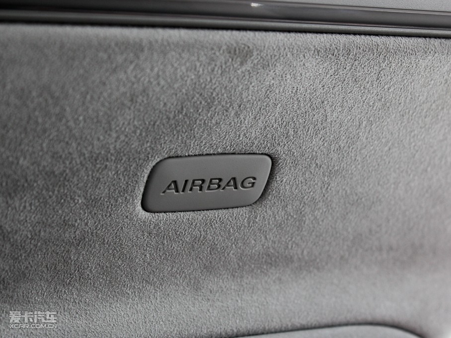 2011?yun)WA8 3.0TFSI F(245kW)