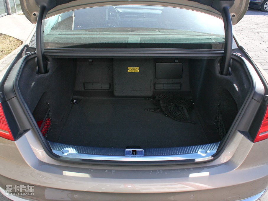 2011WA8 3.0TFSI F(245kW)