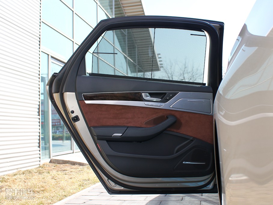 2011WA8 3.0TFSI F(245kW)